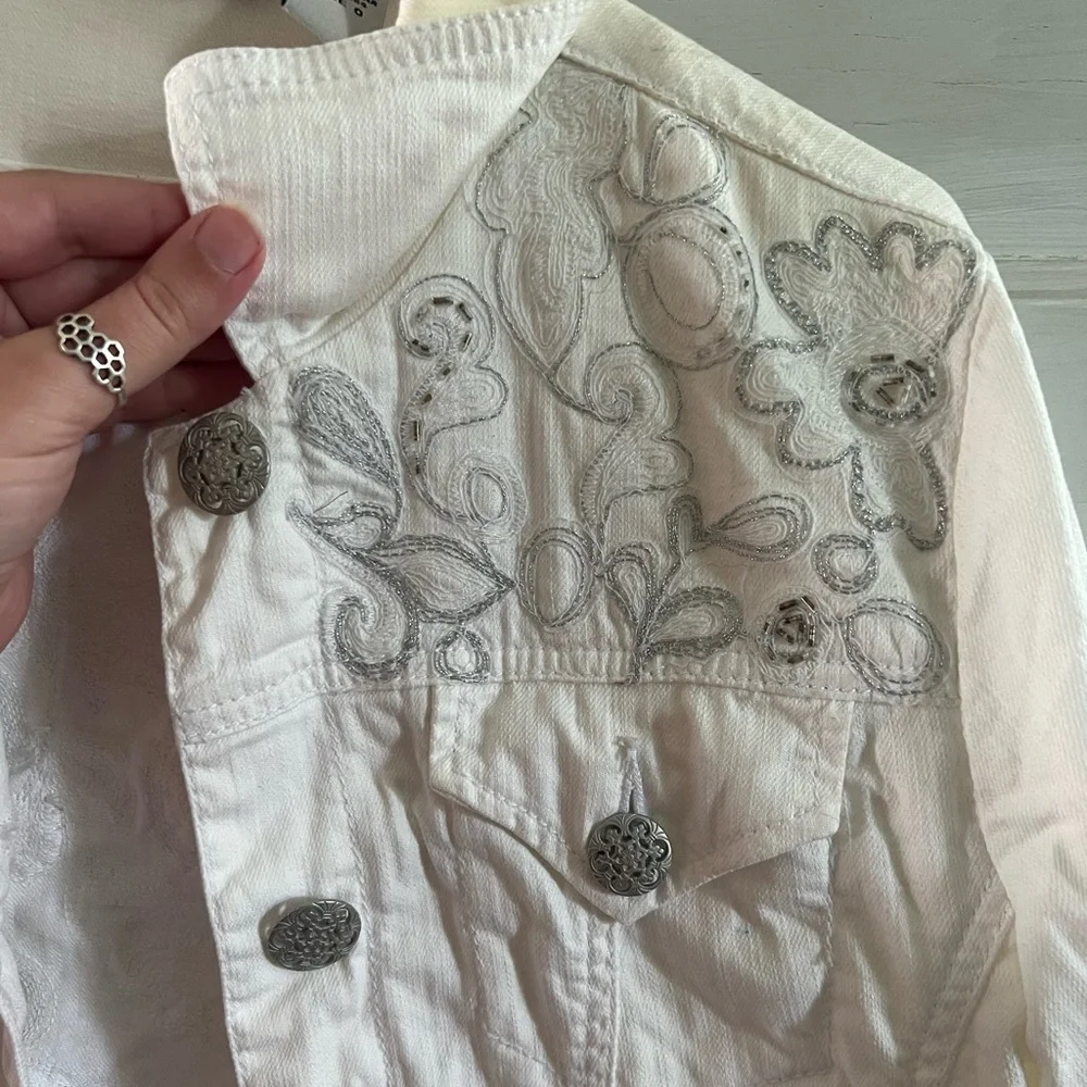 Chico's Platinum Y2K White Denim Jacket with Beaded Detailing - Picture 5 of 9